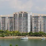 Oyo 90374 Maya Apartment Bay View Villas