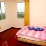 Oyo 90374 Maya Apartment Bay View Villas